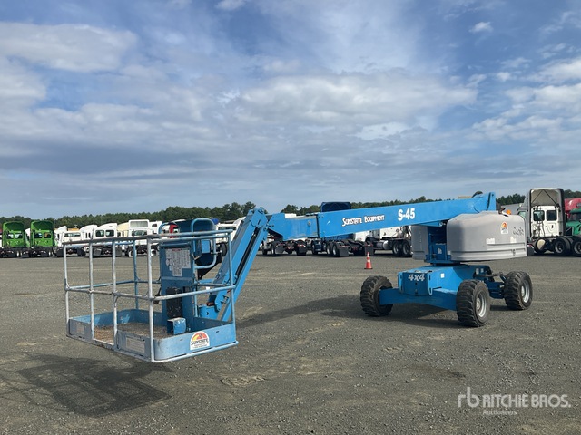 2015 Genie S-45 4WD Diesel Telescopic Boom Lift | Ritchie Bros. Auctioneers