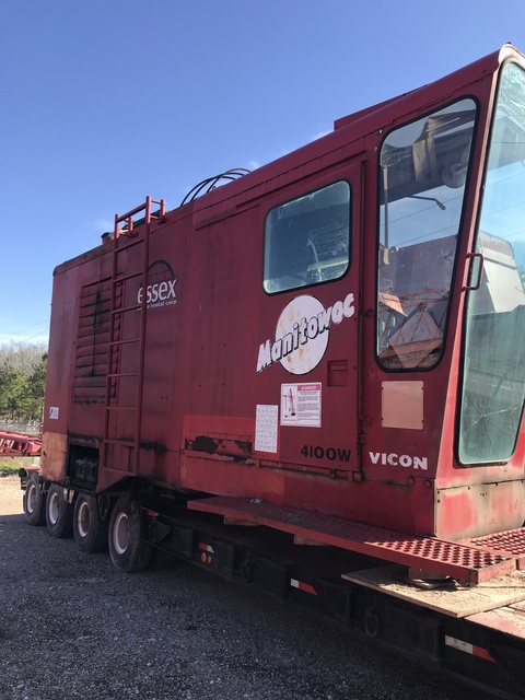 1981 (unverified) Manitowoc 4100W-II 230 Ton Lattice-Boom Crawler Crane