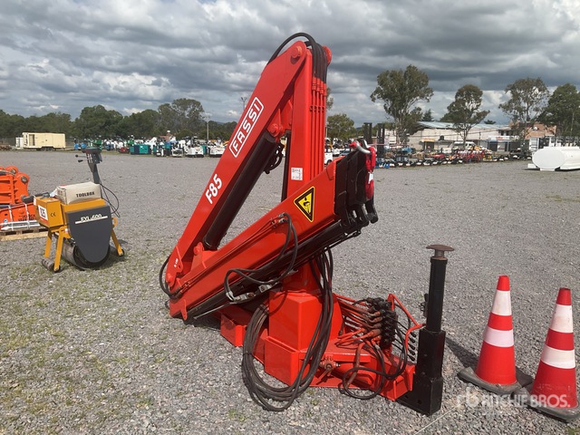 Fassi F85 2002 Fassi F85.22 Hydraulic 4 ton Grúa Articulada / Articulated Crane ...