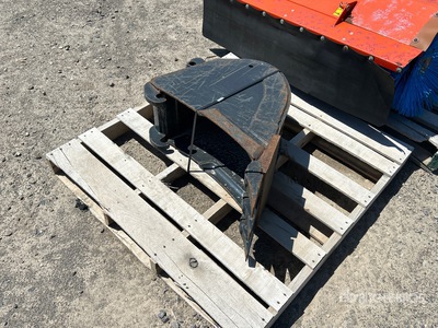 Bobcat 12 in 2.19 cyd Q/C Digging Godet de pelleteuse - Fits Bobcat E60 (Unused)