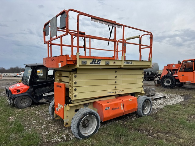 2014 JLG 4069LE Electric Scissor Lift