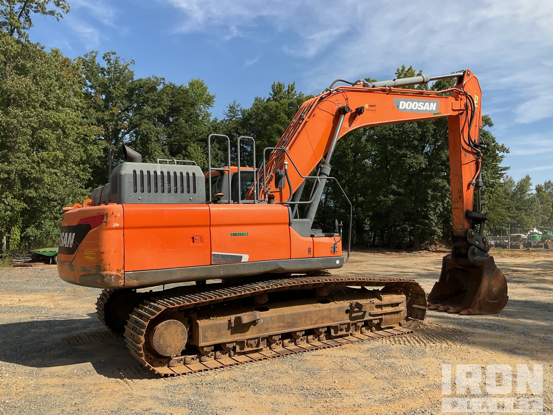 2018 Doosan DX300LC-5 Tracked Excavator in Charlotte, North