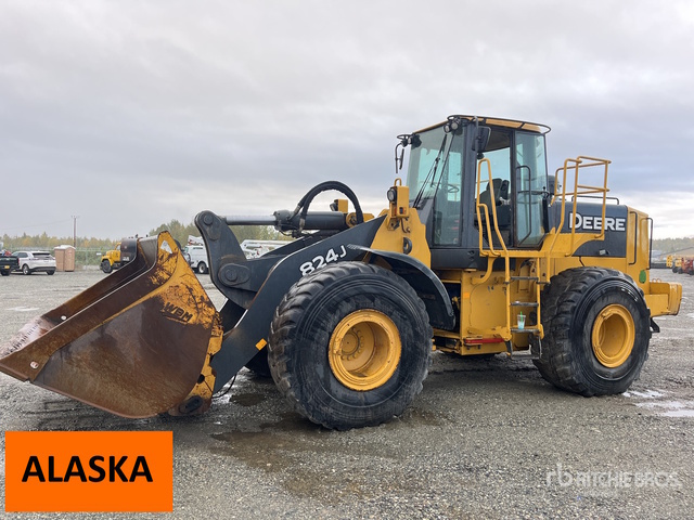 2007 John Deere 824J Wheel Loader | Ritchie Bros. Auctioneers