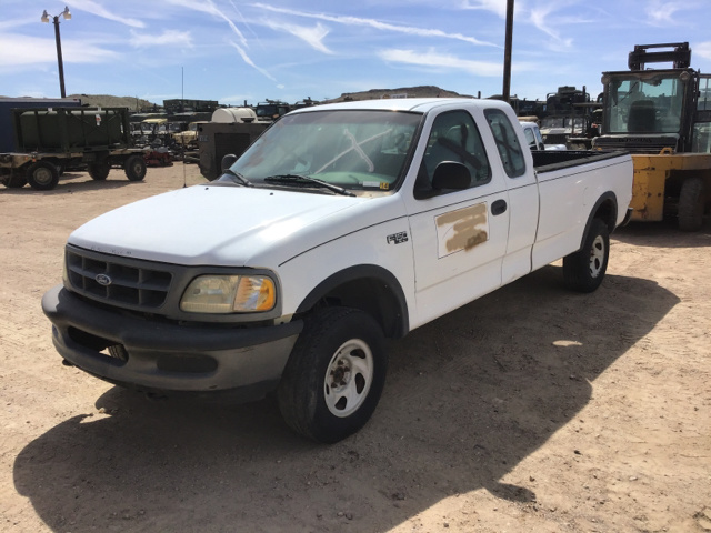 1997 Ford F-150 XL 4x4 Extended Cab Pickup 1997 Ford F-150 XL 4x4 Extended Cab Pickup