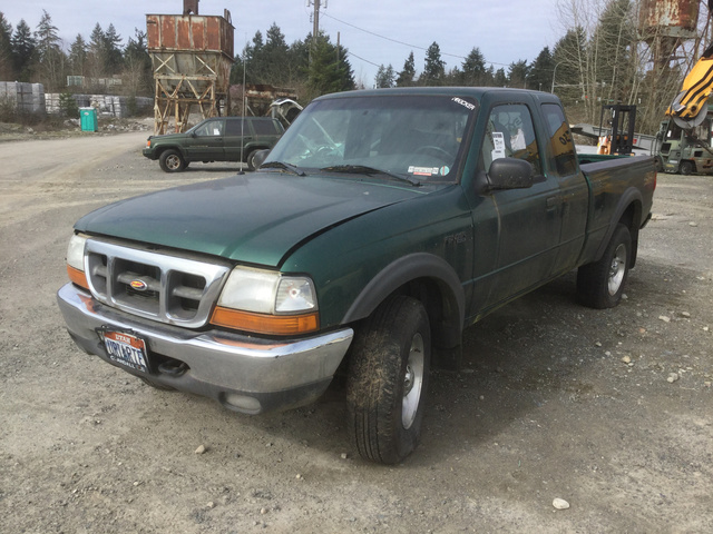 2000 Ford Ranger XLT 4x4 Extended Cab Pickup 2000 Ford Ranger XLT 4x4 Extended Cab Pickup