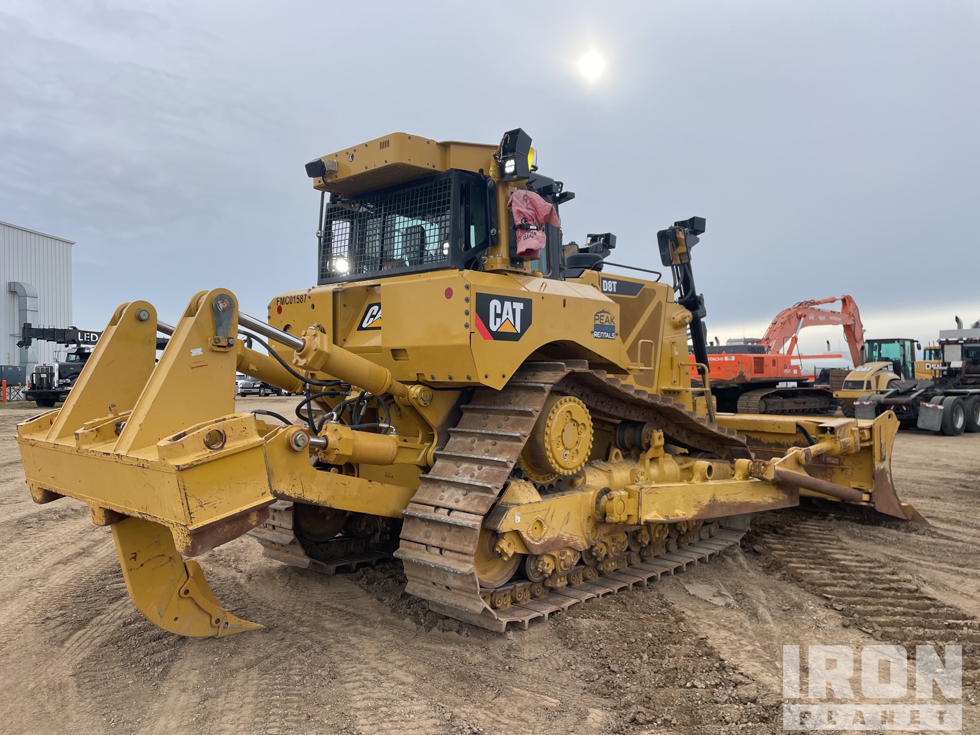 2018 Cat D8T Crawler Dozer in Nisku, Alberta, Canada (IronPlanet