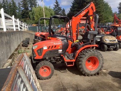2021 Kubota LX3310HSD 4WD Utility Tractor (Inoperable)