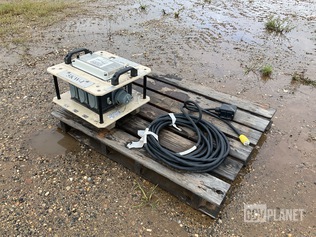 Boîte De Distribution D'énergie LEX DB-30NA-AQQ-S3 5kW 30A Avec Câbles 50' 10 AWG - Neuf