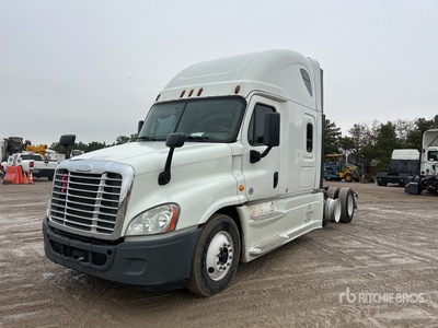 2015 Freightliner Cascadia 125 6x4 Cabeza Tractora Cabina Dormitorio