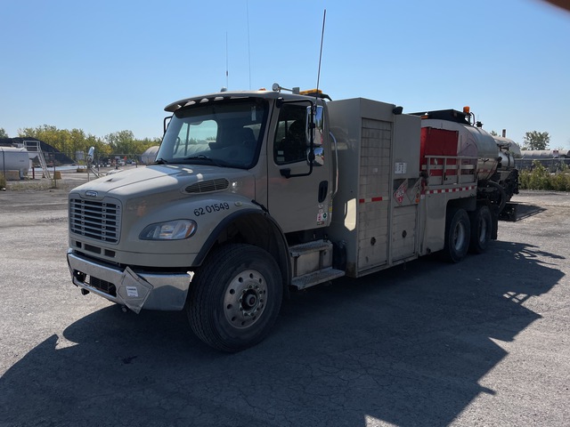 2014 Freightliner M2 106 6x4 Asphalt Distributor Truck