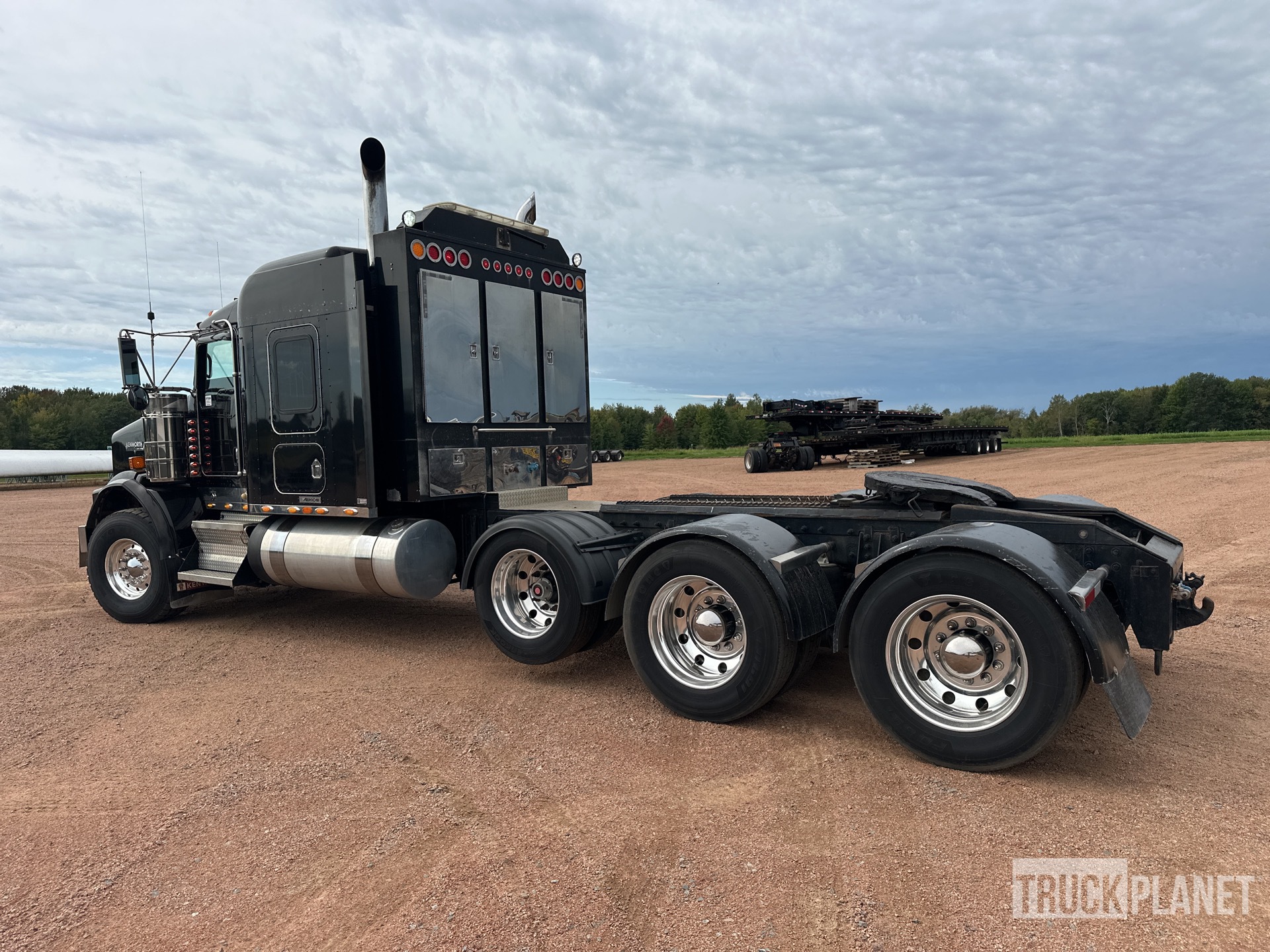 2008 Kenworth T800 Wide Hood 6x4 Heavy Haul T/A Sleeper Truck