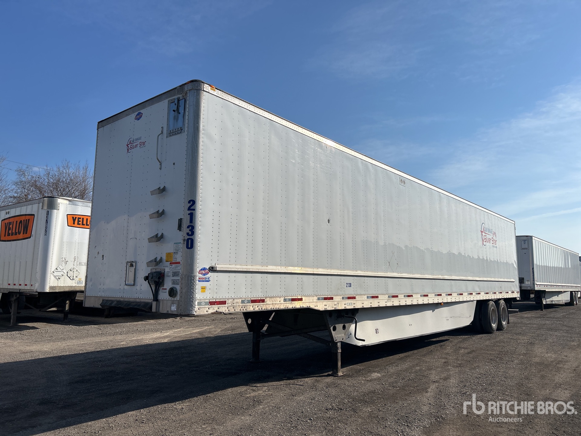 2020 Utility 53 ft x 102 in T/A Van Trailer