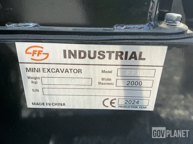 MINI EXCAVADORA FF INDUSTRIAL FF15R