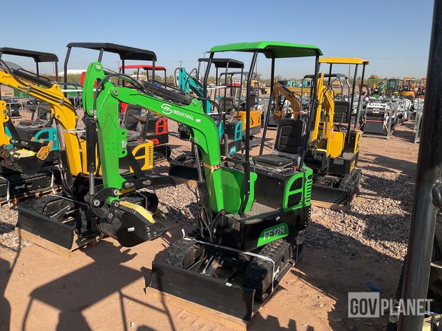 MINI EXCAVADORA FF INDUSTRIAL FF12R