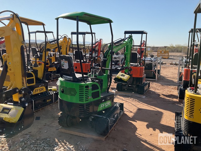 MINI EXCAVADORA FF INDUSTRIAL FF12R