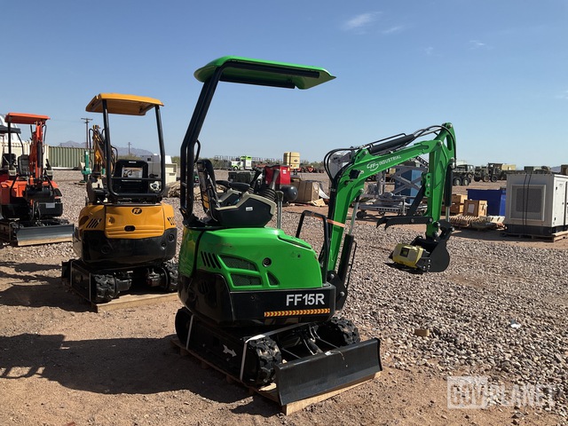 MINI EXCAVADORA FF INDUSTRIAL FF15R