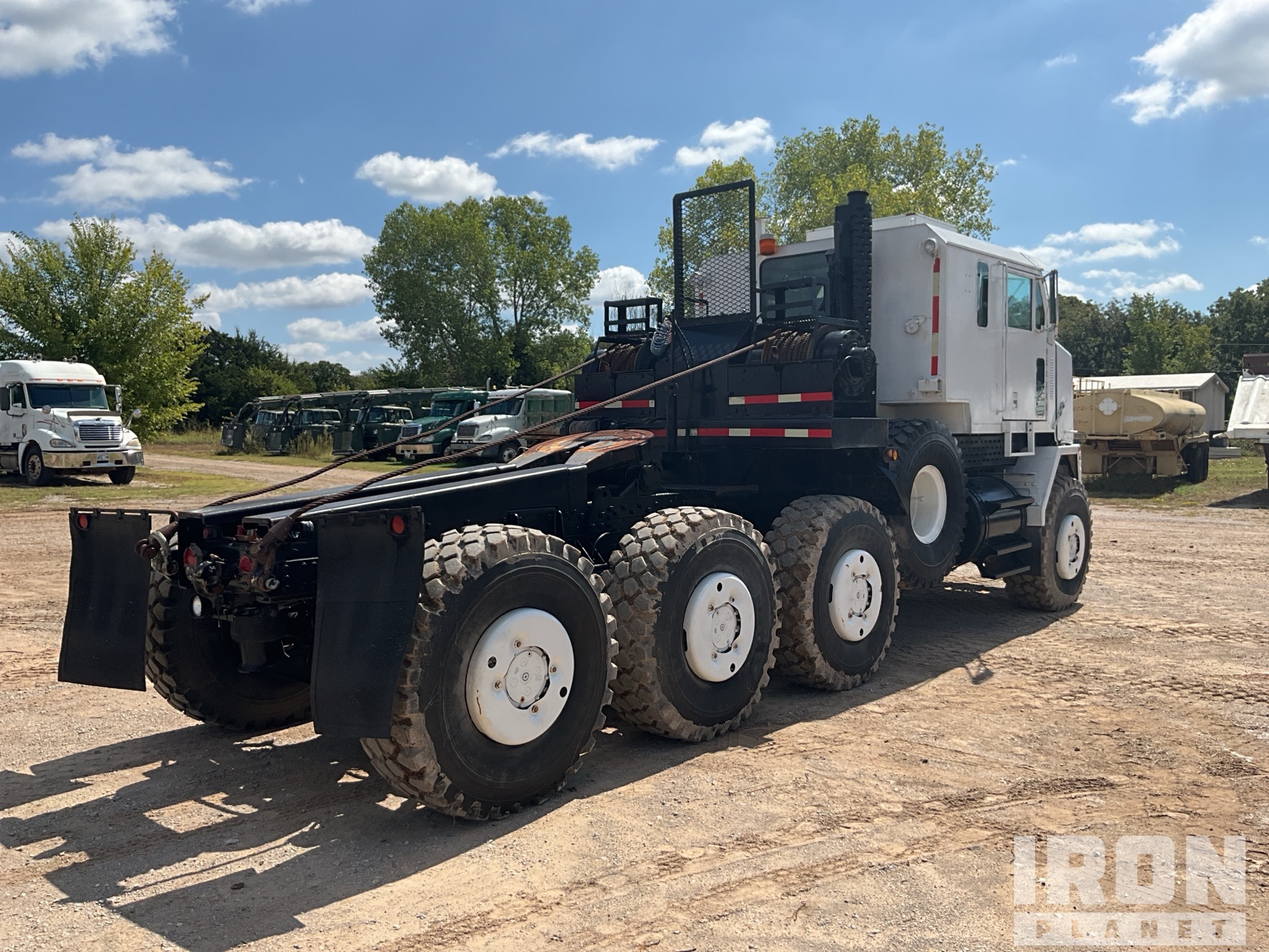 2002 Oshkosh M1070 8x8 Extended Cab Winch Truck in Wilson