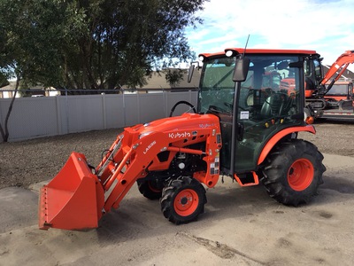 2020 Kubota LX3310HSDC 4WD Utility Tractor