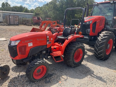 2021 Kubota L3301 HST 4WD Utility Tractor
