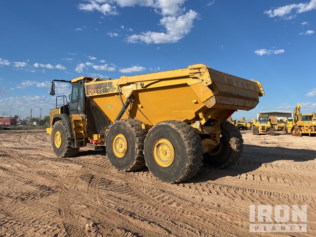 2020 John Deere 410E Articulated Dump Truck in Odessa, Texas, United ...