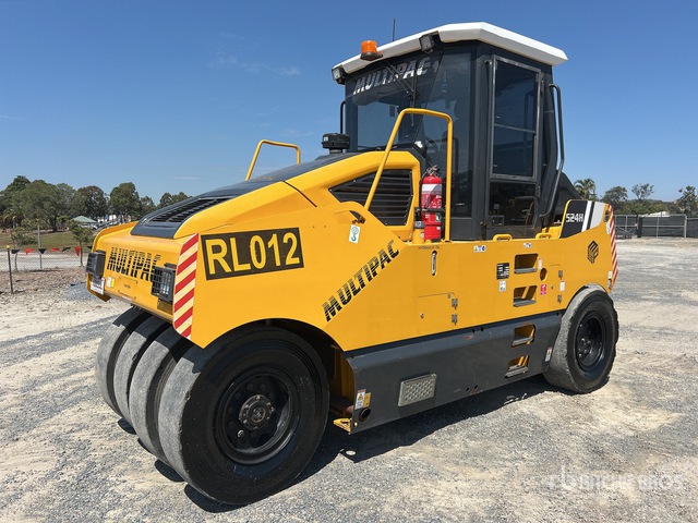 Multipac 104h 2020 Multipac 524H 9 Wheel Pneumatic Roller | Ritchie Bros. Auctioneers