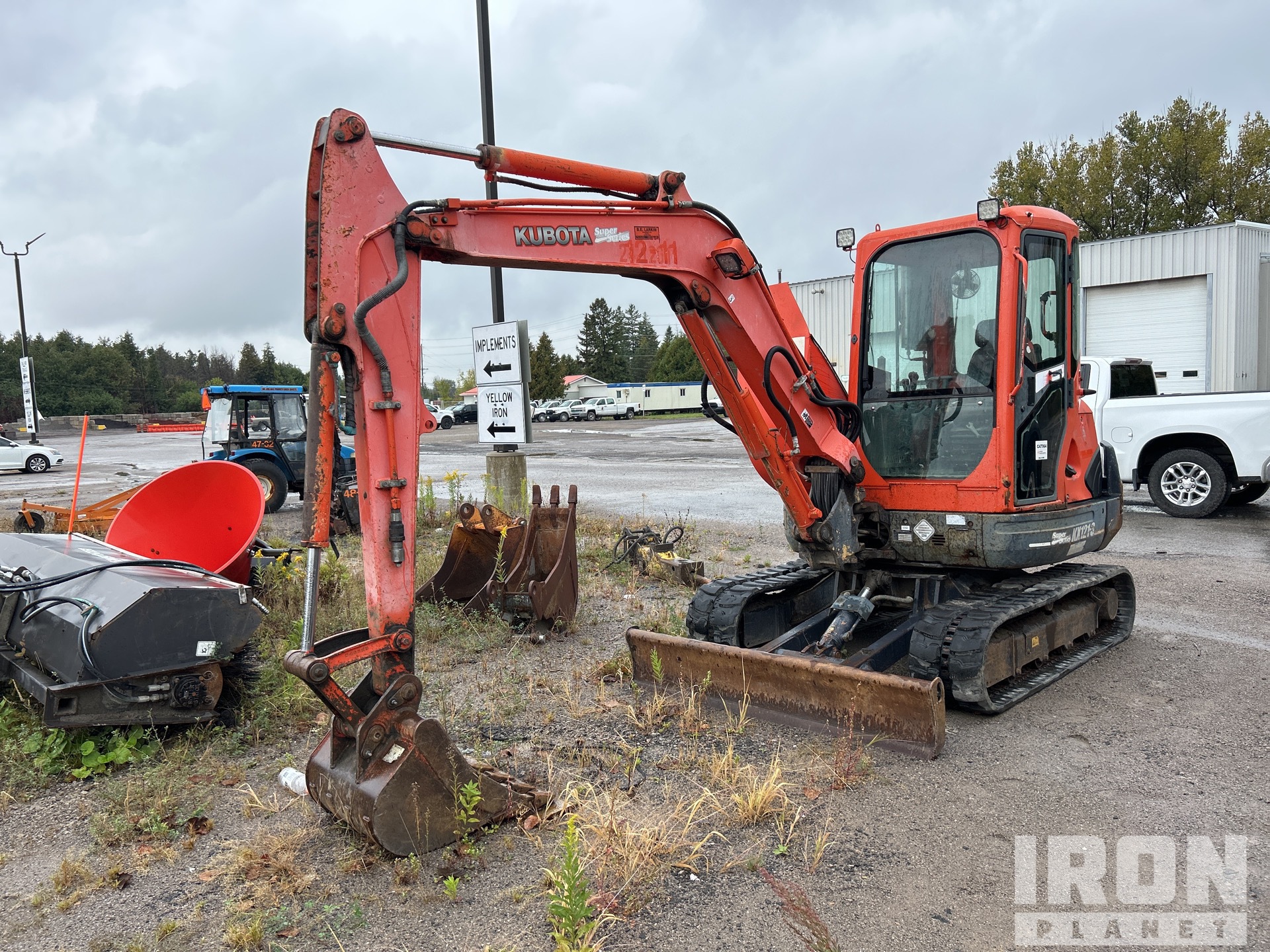 【Kubota KX-3series】ミニチュアKubota KX121-3 Kubota KX121-3 Miniature Excavator KX-3 Series 1/24 Diecast