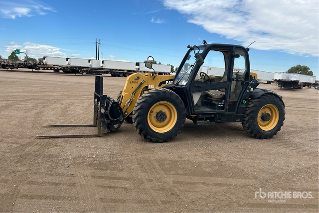 2009 Cat TH406 Telehandler | Ritchie Bros. Auctioneers