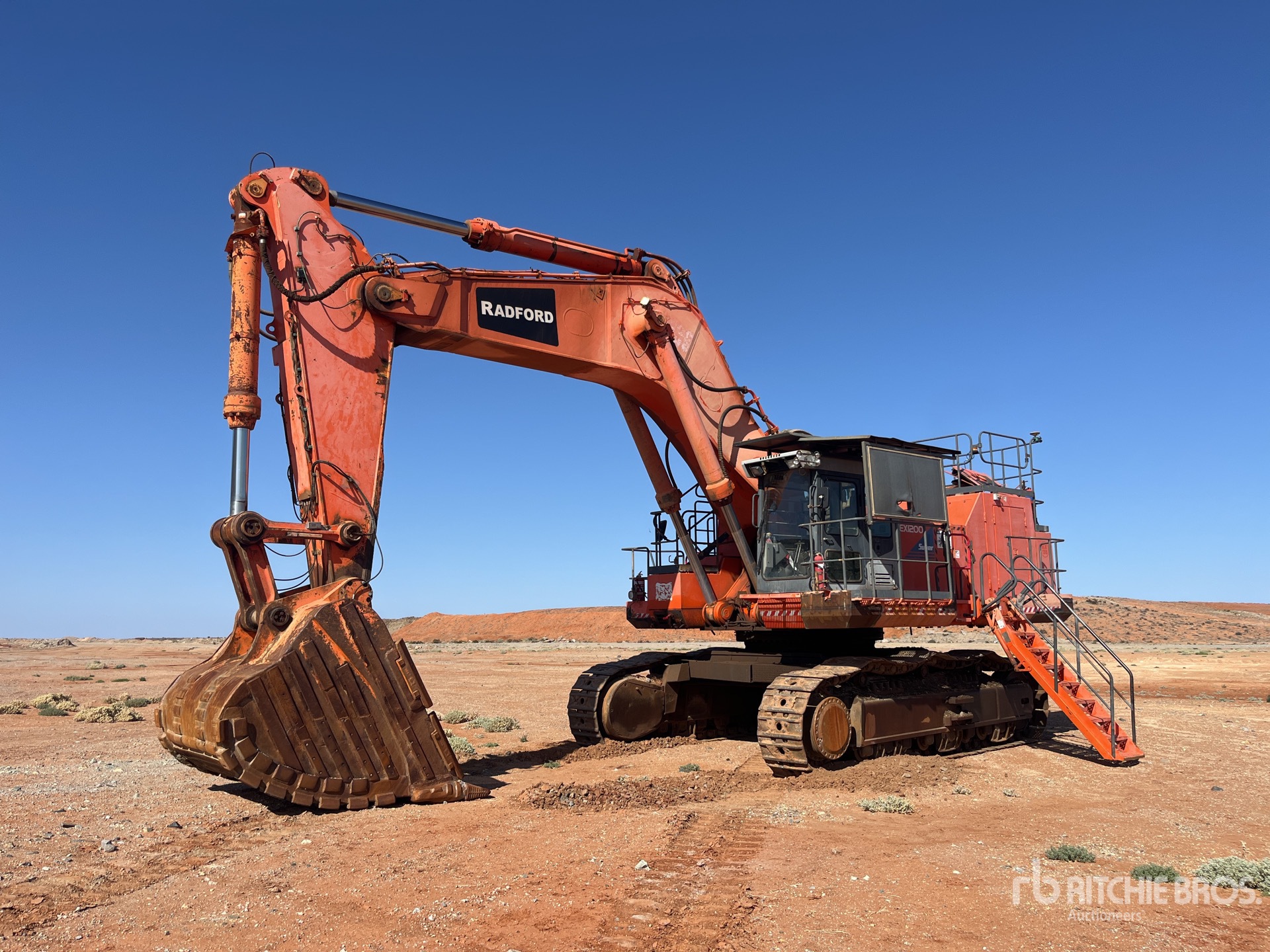 2007 Hitachi EX1200-5D Excavatrice sur chenilles