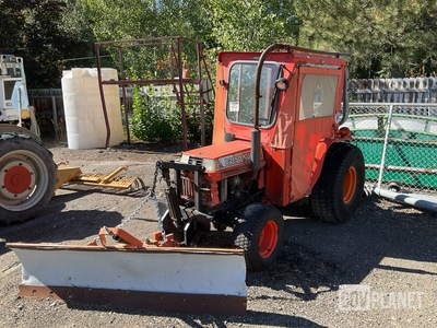 Kubota B2150 4WD Tractor