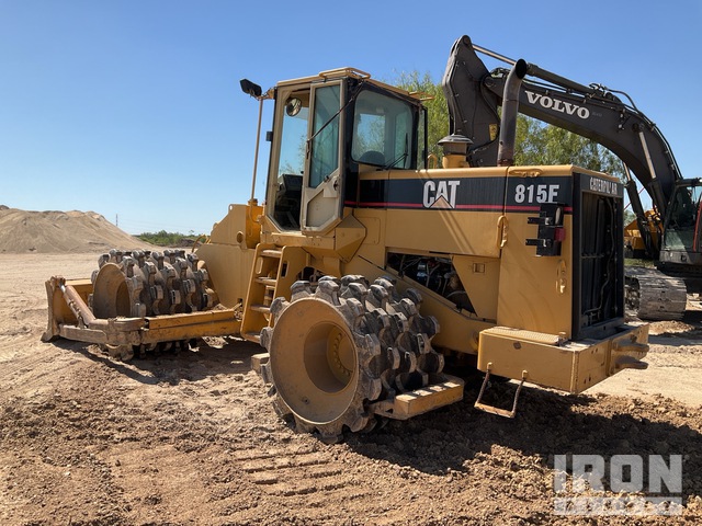 2000 Cat 815F Landfill Compactor in Austin, Texas, United States (Asia ...