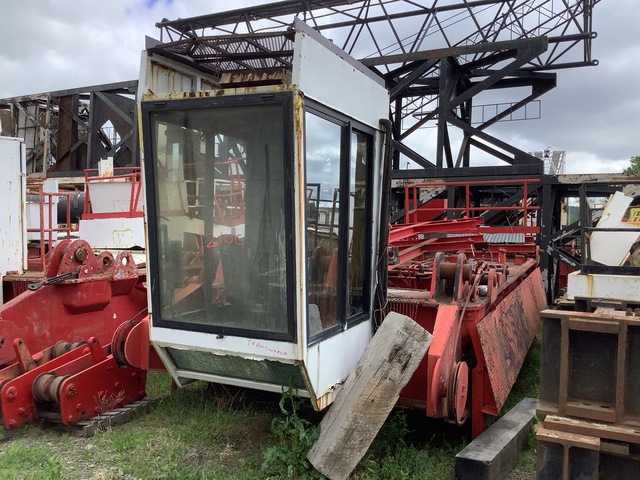 1981 FMC Link-Belt TG-1900 115 ton Luffing Boom Tower Crane