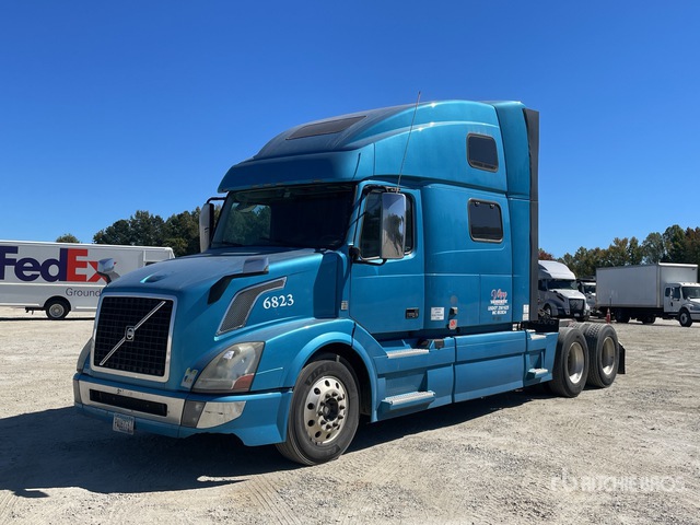 2018 Volvo Vnl 860 Vnl 860 Vnl 860 6X4 T/A Sleeper Truck Tractor Unknown Lot 111012425398 Vin 4V4NC9EH1JN996823