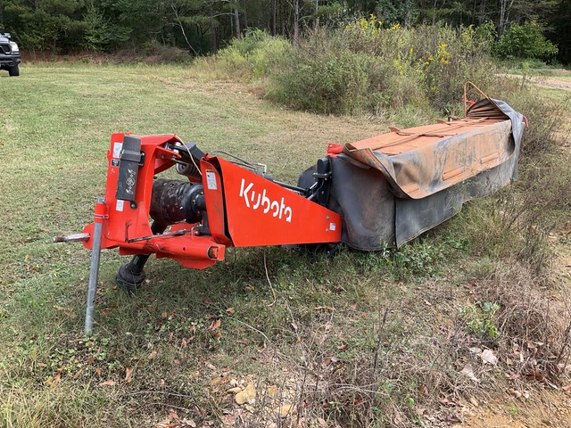 Inoperable Disc Kubota DM2028 3-Point Hitch Disc Mower (Inoperable) in ALBERTVILLE ...