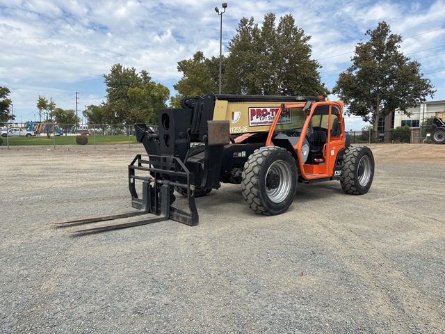 2015 JLG 1255