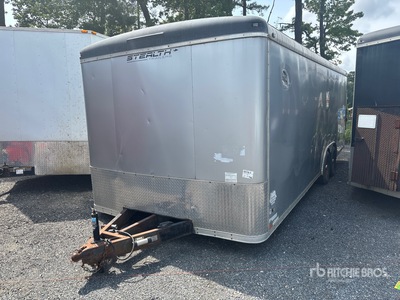 2014 Stealth 24 ft T/A Gesloten aanhangwagen