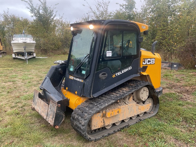2017 JCB 3TS-8T