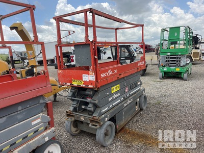 2017 Skyjack SJIII 3226 Electric Scissor Lift