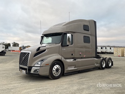 2023 Volvo VNL860 6x4 Cabeza Tractora Cabina Dormitorio