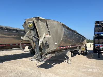 2021 Mac Trailers T/A Aluminum Quarter Frame Tipping Trailer