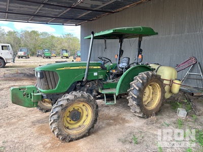 2006 John Deere 5225 4WD Tractor