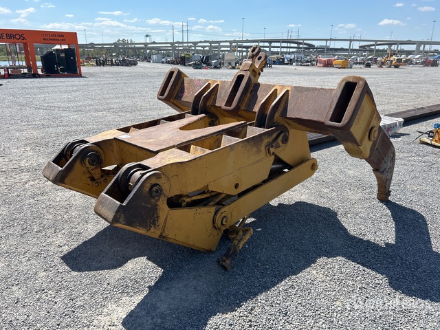 Wright 8B 2 Barrel Multi Shank Crawler Tractor Ripper | Ritchie Bros ...