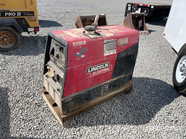 Lincoln Eagle 10000 Plus Skid-Mounted Engine Driven Welder | Ritchie ...