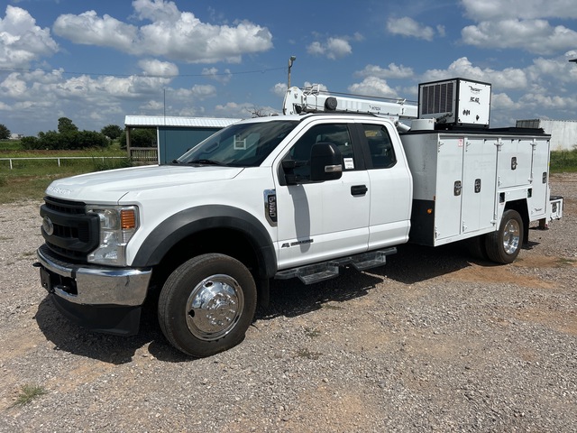 2020 Ford F-550 XL 4x4 Extended Cab Service Truck 2020 Ford F-550 XL 4x4 Extended Cab Service Truck
