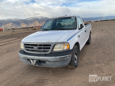 2001 Ford F-150 XL Pickup