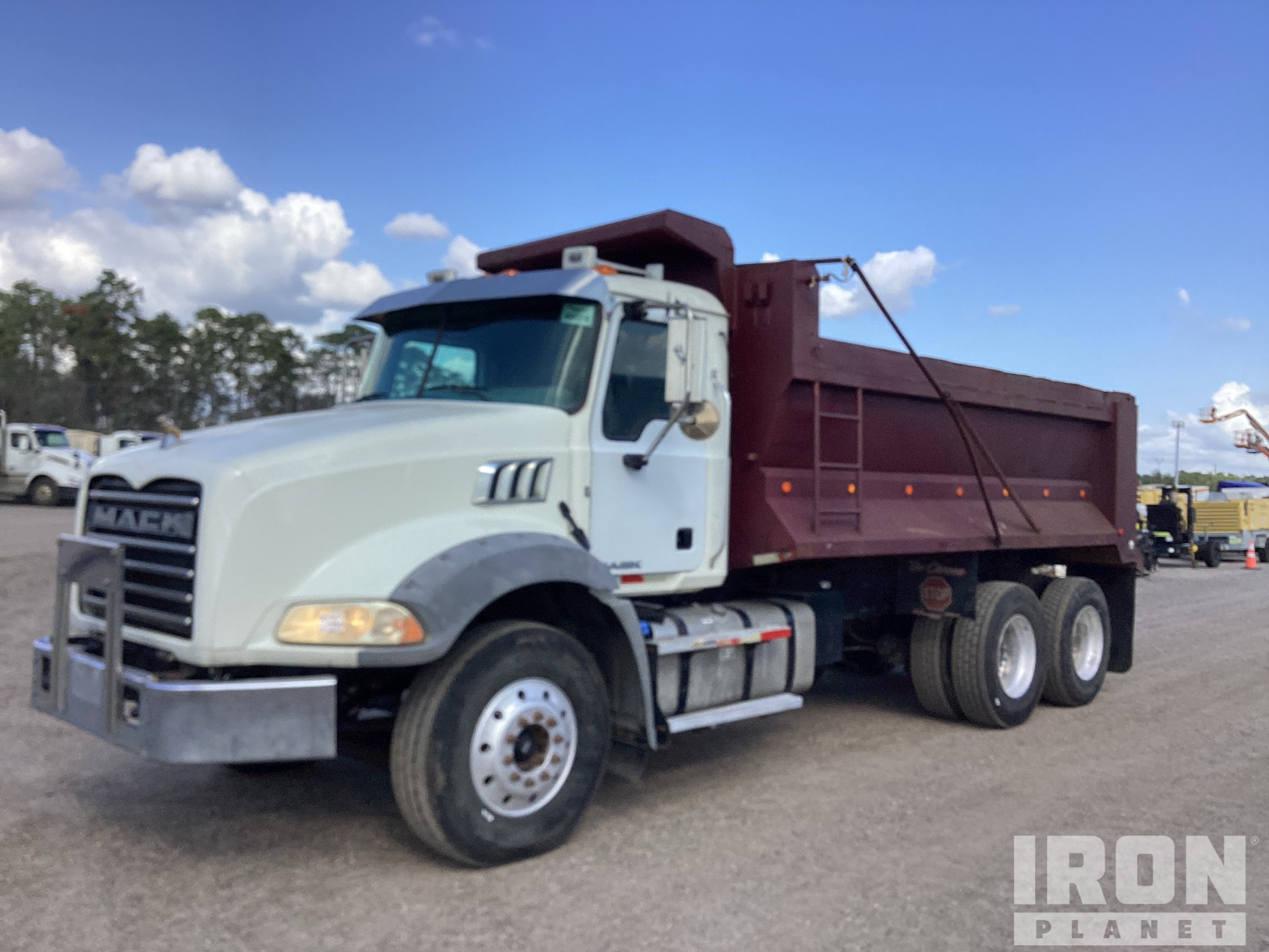 2016 Mack GU813 6x4 T/A Dump Truck