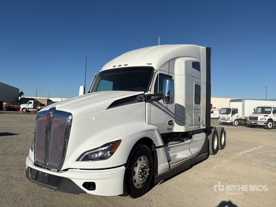 2023 Kenworth T680 6x4 Cabeza Tractora Cabina Dormitorio