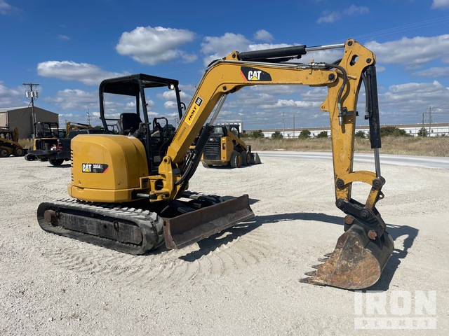 2017 Cat 305E2 CR Mini Excavator in Waco, Texas, United States ...