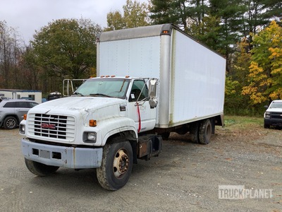 1999 GMC C7H042 4x2 Van Truck