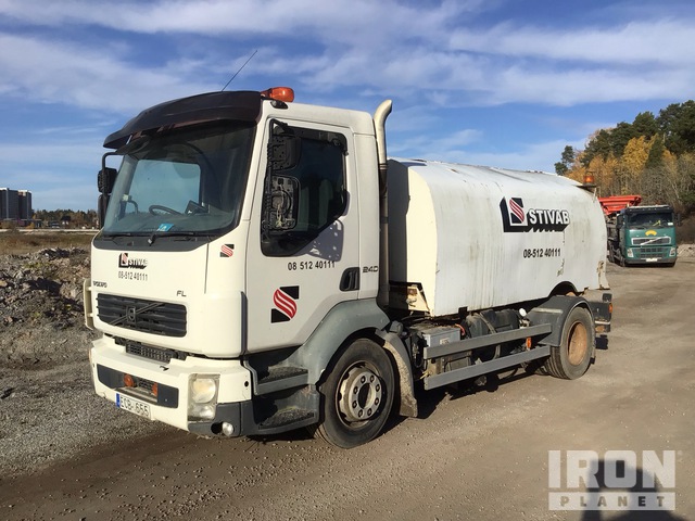 Sweeper Trucks