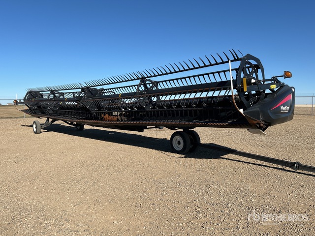 2018 MacDon FD75-D 45 ft Flex Draper Combine Header | Ritchie Bros ...